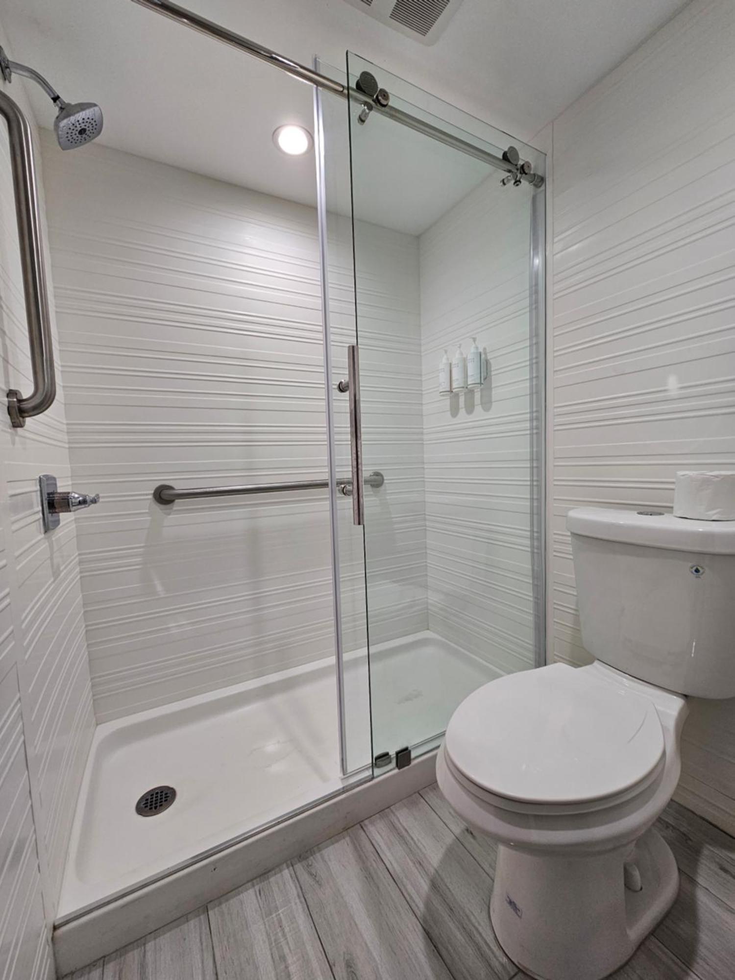 Travelodge Inn & Suites By Wyndham Fullerton Eksteriør bilde