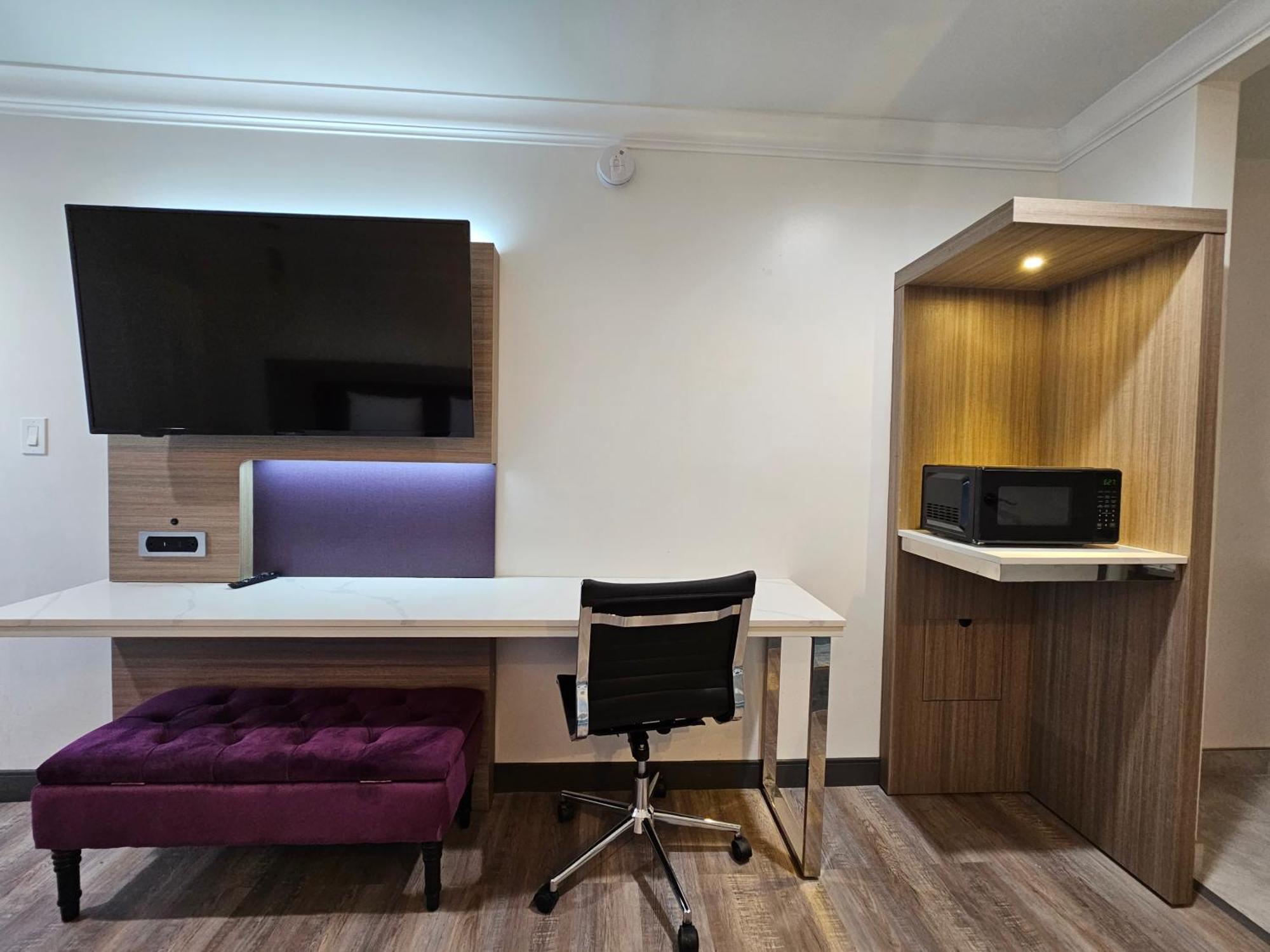 Travelodge Inn & Suites By Wyndham Fullerton Eksteriør bilde