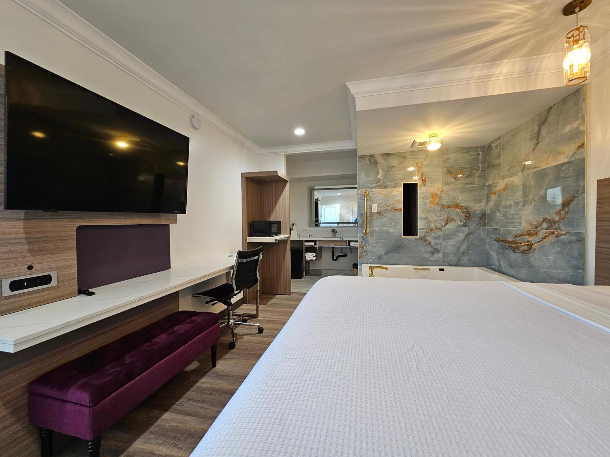 Travelodge Inn & Suites By Wyndham Fullerton Eksteriør bilde